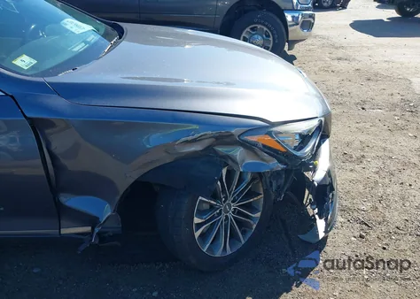 2016 Hyundai Genesis 3.8 from USA, damaged, VIN KMHGN4JE4GU118715